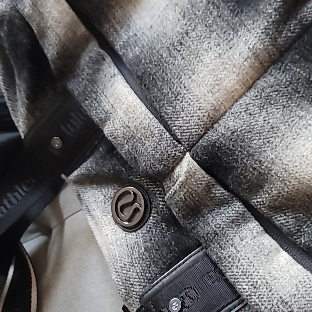 Lululemon Messenger Bag